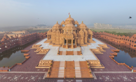 An enlightening journey to Akshardham Temple