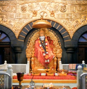 golden-throne-shirdi-sai