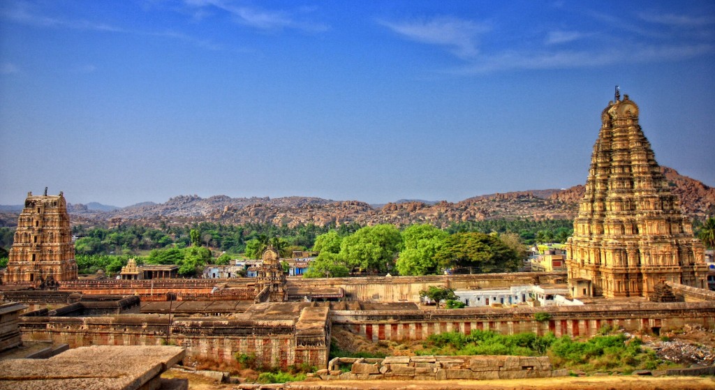 Hampi_virupaksha_temple