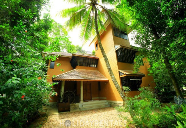 Homestay in Aranmula, Pathanamthitta