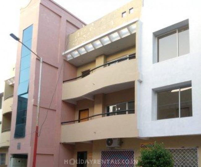 2 Bedroom Homestay, Indore