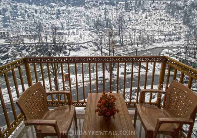 River View Cottages, Manali