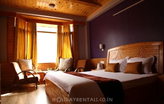 Holiday Cottage, Manali