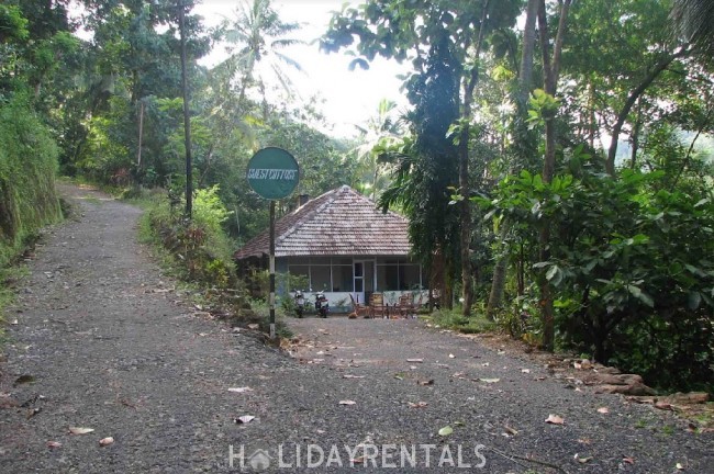 2 Bedroom Cottage in Estate hills, Trivandrum