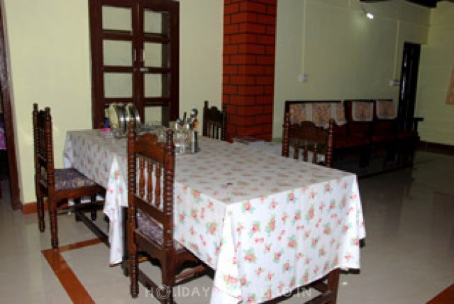 4 Bedroom Home, Madikeri