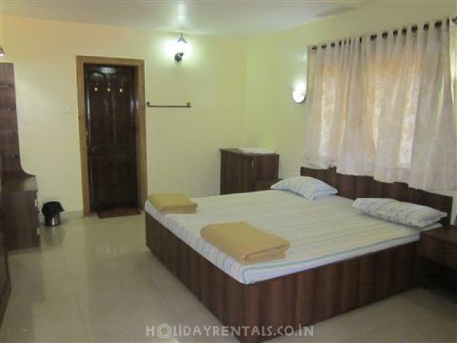 4 Bedroom Holiday Home, Mahabaleshwar