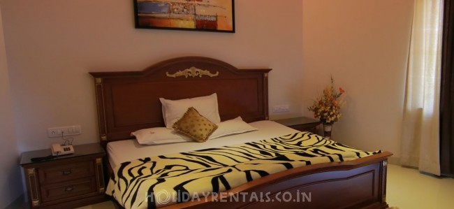 8 Bedroom Bungalow, Mahabaleshwar