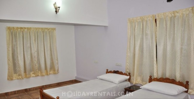 4 Bedroom Holiday Home, Kochi