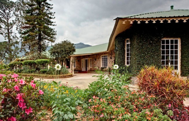 Bungalow near Anamudi hill, Munnar