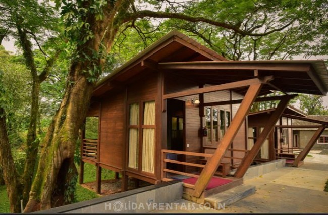 Best Holiday Stay, Valparai