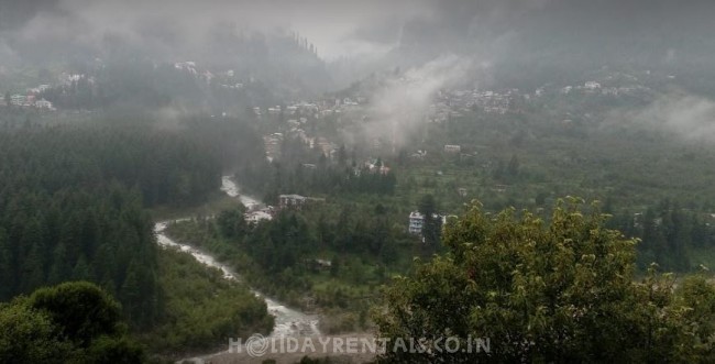 Comfy Cottages, Manali