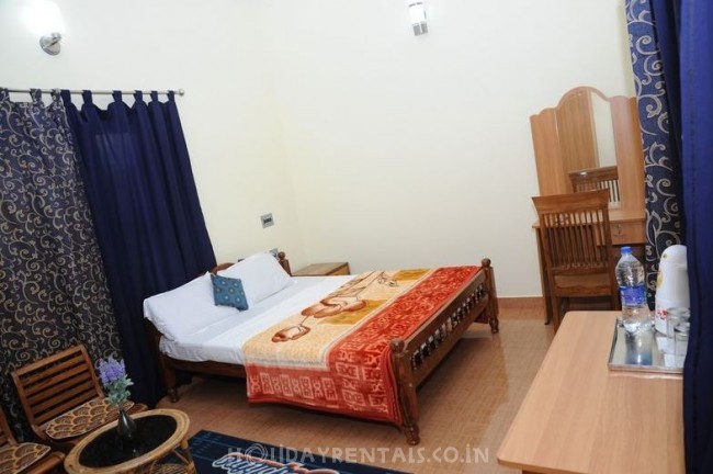 4 Bedroom Holiday Home, Wayanad