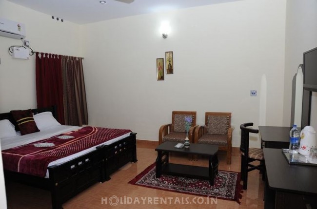 4 Bedroom Holiday Home, Wayanad