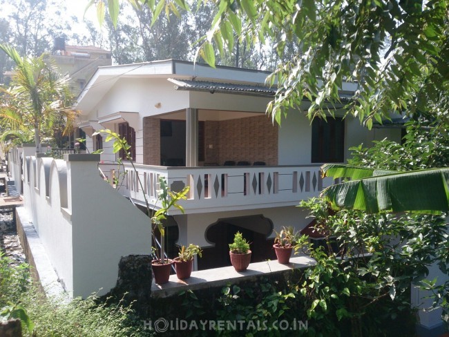 Home near Rajas Seat, Madikeri