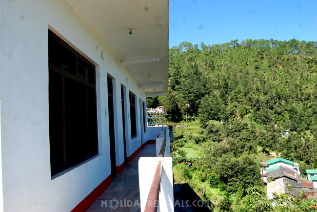 Snow View Stay , Kausani