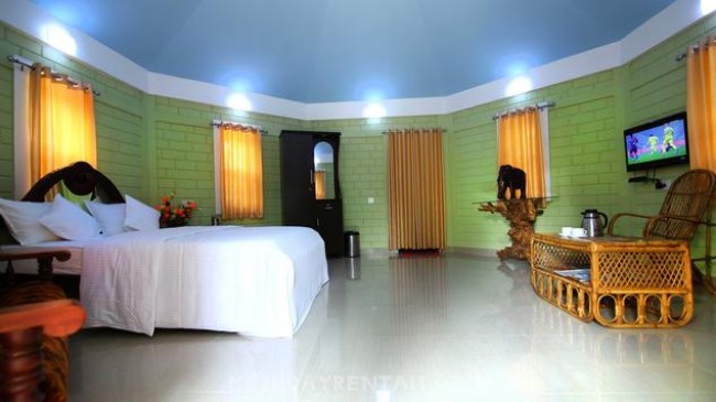 Stay Near karapuzha Lake , Wayanad