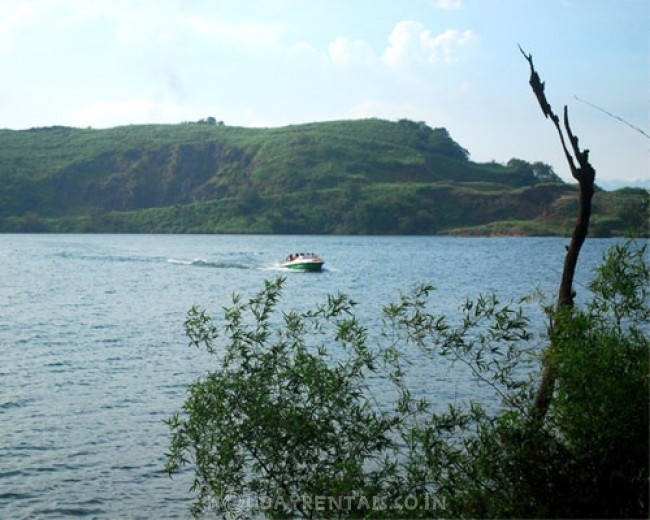 Stay Near Banasura Dam, Wayanad