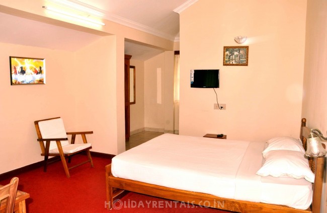 Lakeview Rooms, Munnar