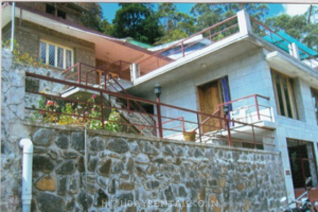 Holiday Cottage near Kodaikanal Lake, Kodaikanal