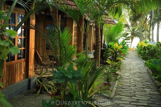 Sea View Holiday Cottages, Varkala