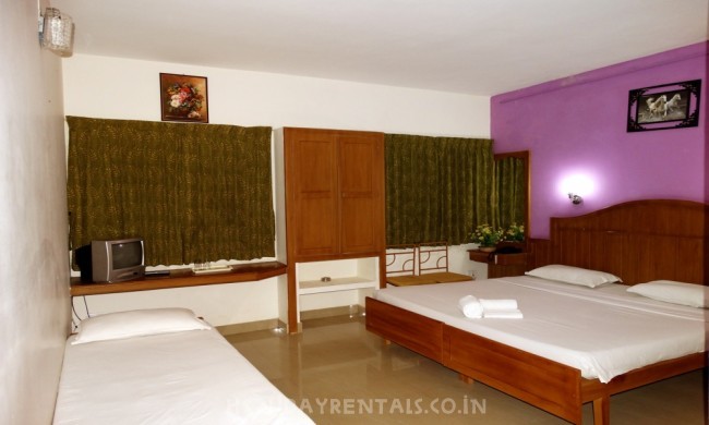 Hill View Rooms, Munnar