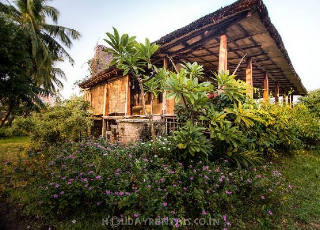 Studio Home, Hampi