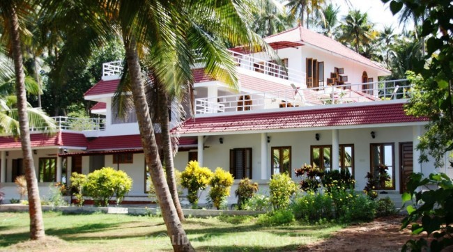 Ashtamudi Lake side Villa, Kollam