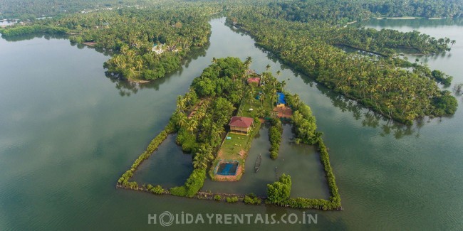 Island holiday cottage, Kollam