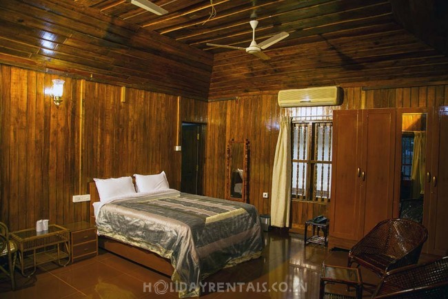 Lake View Holiday Home, Alleppey