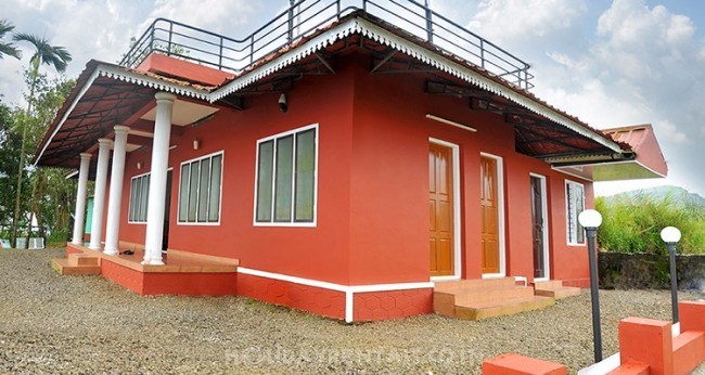 Hill Top Villa in Elaveezha poonchira, Kottayam