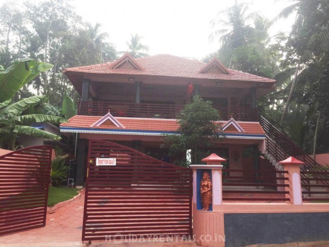 6 Bedroom lake facing Villa Vellayani, Trivandrum