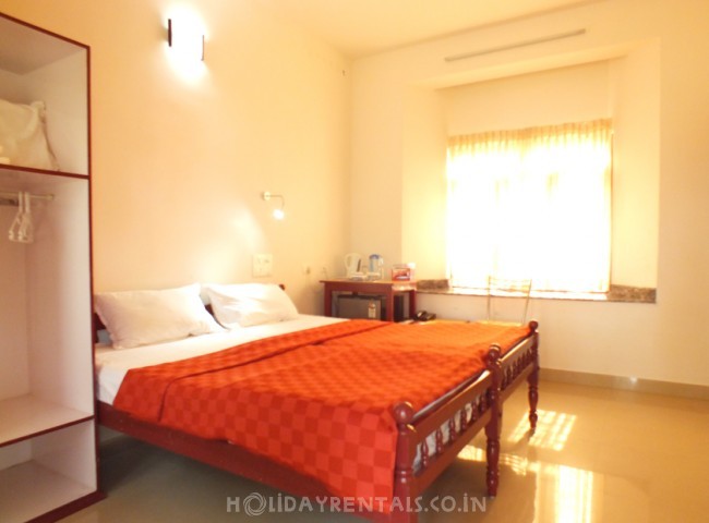 Seashore Holiday Stay, Kochi