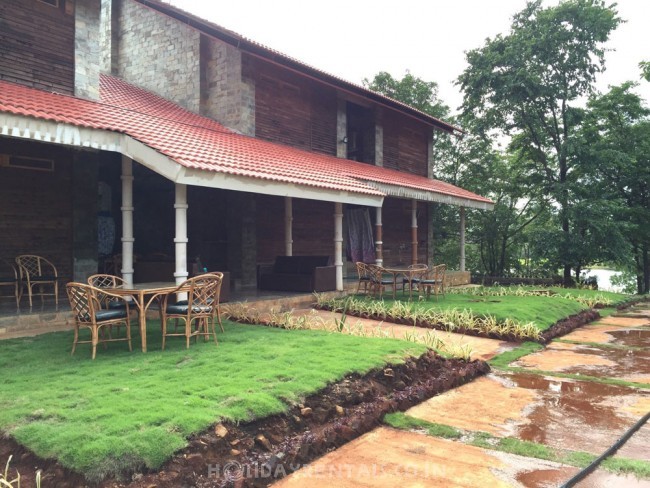 Riverside Holiday Home, Kolad