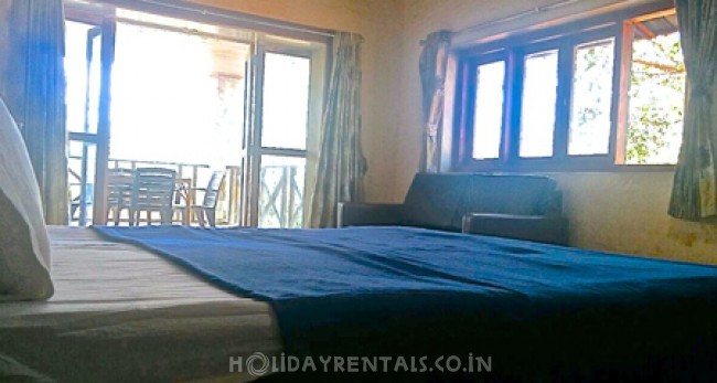 Riverside Holiday Home, Kolad