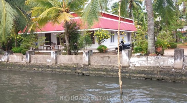 Puzhayohram Holiday Home, Kochi