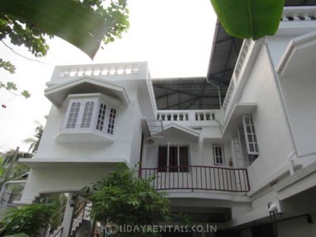 2 Bedroom Holiday Home, Kochi