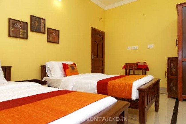 5 Bedroom Holiday Home, Kochi
