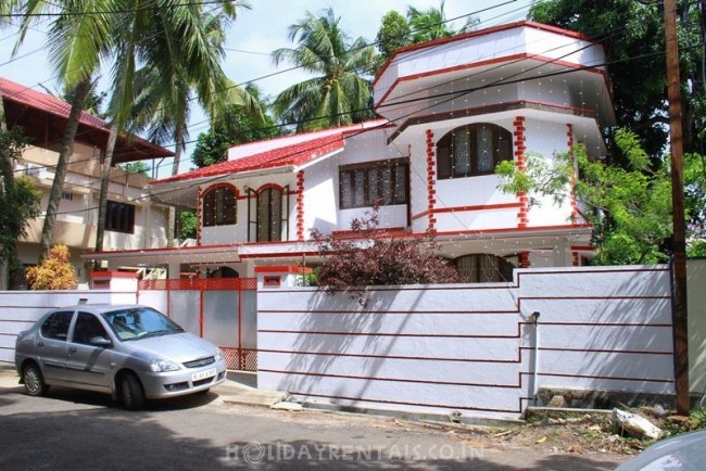 Stay Near Fort Kochi Beach, Kochi