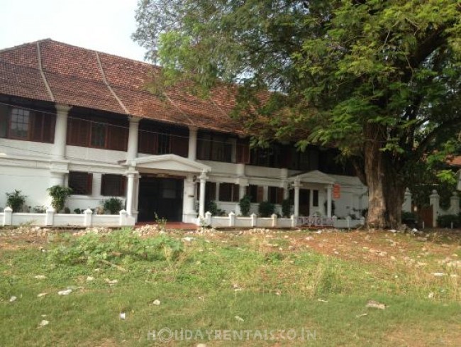 Stay Near Fort Kochi Beach, Kochi