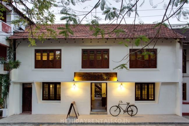 Holiday home Near Fort Kochi Beach, Kochi