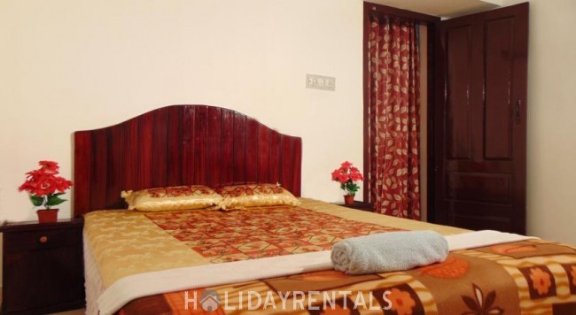 4 Bedroom Holiday Home, Thekkady