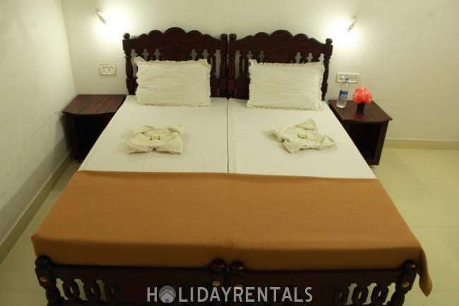 Stay Near Periyar National Park, Thekkady