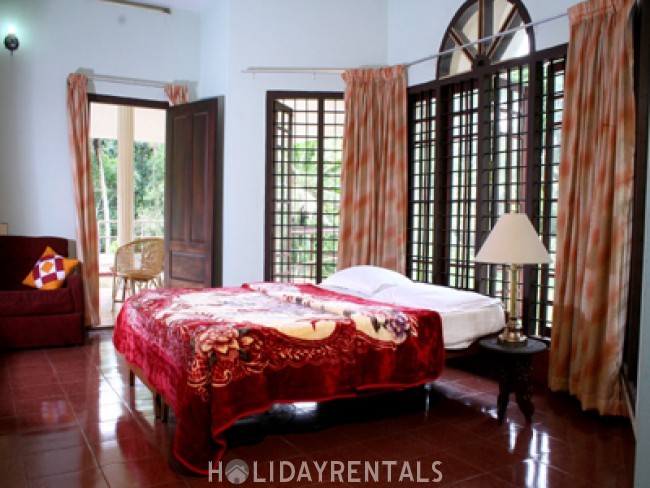 4 Bedroom Holiday Home, Kottayam