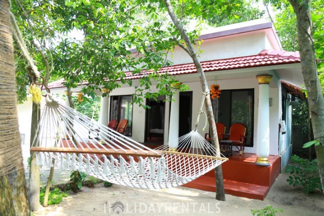 Stay Near Marari Beach, Alleppey