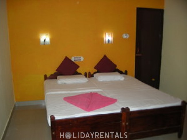 Stay Near Papanasham Beach, Trivandrum