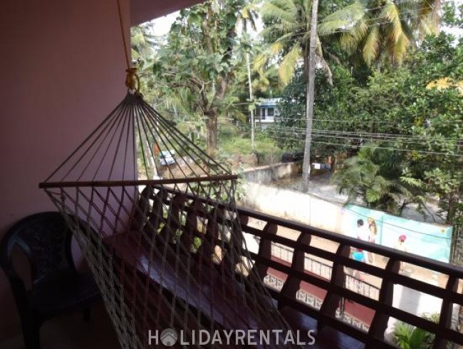 Stay Near Papanasham Beach, Trivandrum