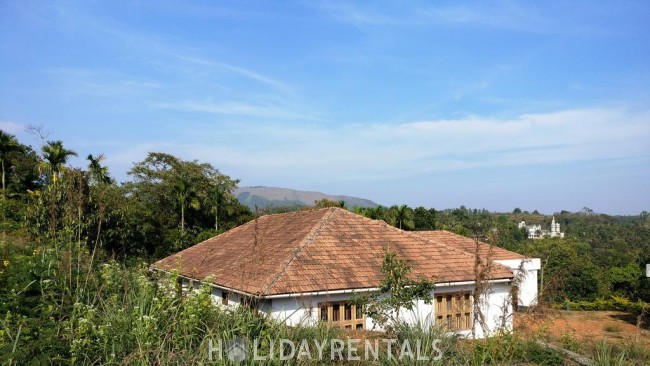 4 Bedroom Holiday Home, Wayanad