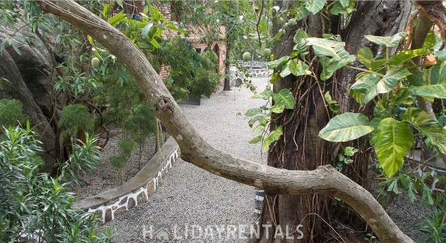 Hill Top View Stay, Trivandrum