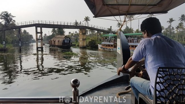 House Boat, Kottayam