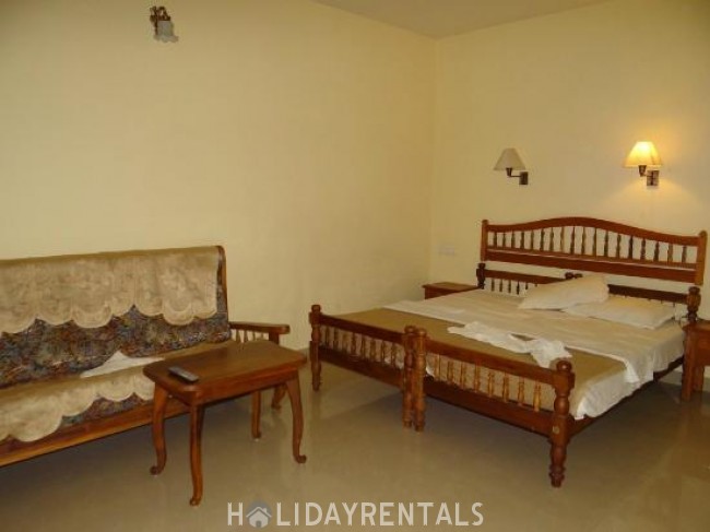 Stay Near Thekkady Lake, Idukki